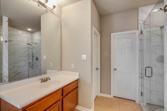 24050 Waterhole Ln, San Antonio, TX 78261