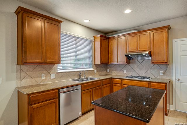 24050 Waterhole Ln, San Antonio, TX 78261