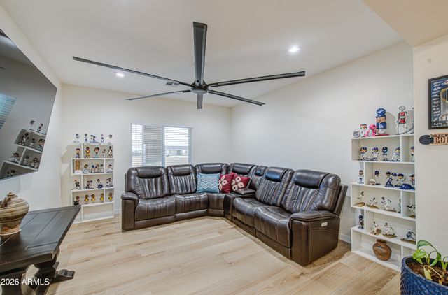 25037 W CHAPAROSA Way, Wittmann, AZ 85361
