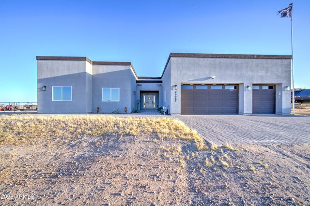 25037 W CHAPAROSA Way, Wittmann, AZ 85361