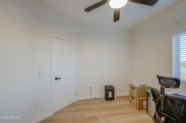 25037 W CHAPAROSA Way, Wittmann, AZ 85361