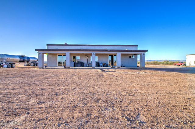 25037 W CHAPAROSA Way, Wittmann, AZ 85361