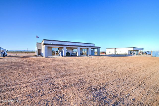 25037 W CHAPAROSA Way, Wittmann, AZ 85361