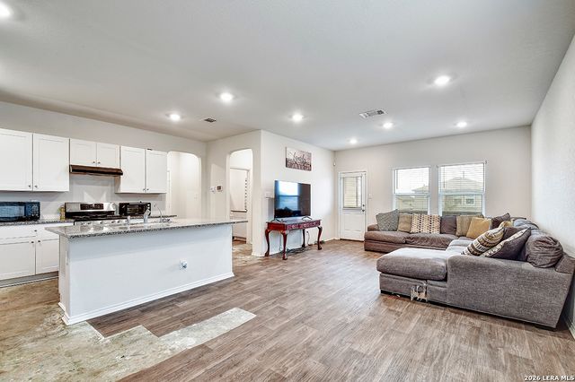 3207 ONION CREEK, San Antonio, TX 78245