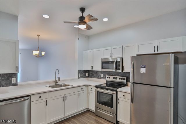 3630 Pine Oak CIR 105, Fort Myers, FL 33916