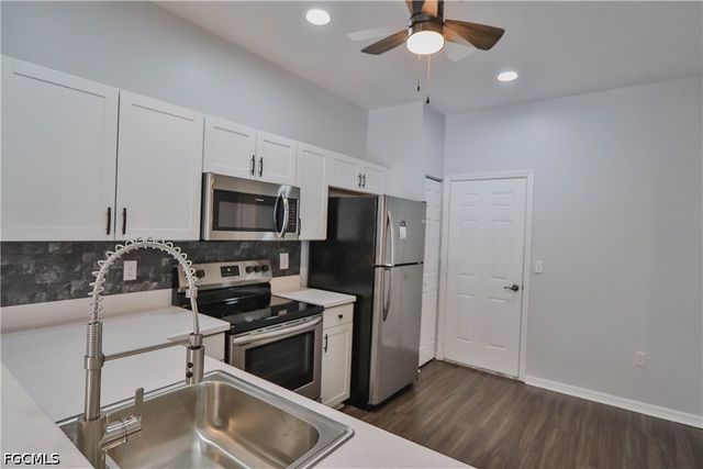 3630 Pine Oak CIR 105, Fort Myers, FL 33916