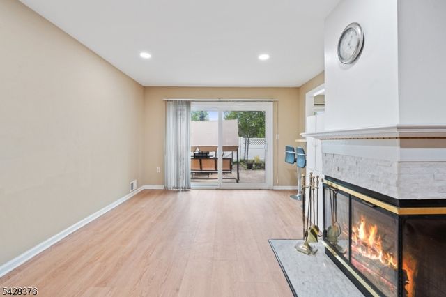 1304 Palley Ct, Bridgewater Twp., NJ 08807