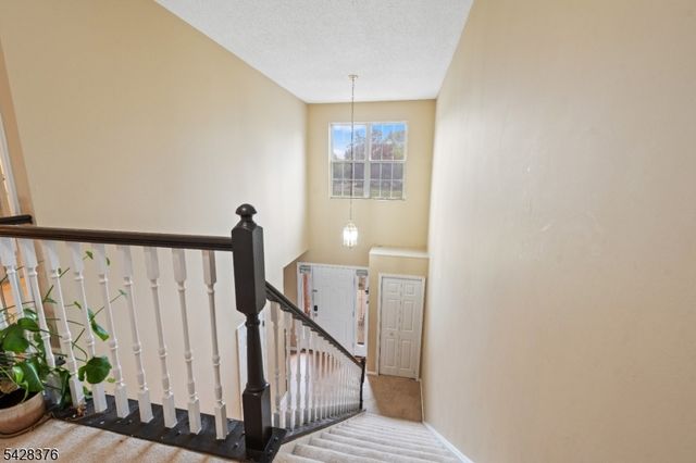 1304 Palley Ct, Bridgewater Twp., NJ 08807