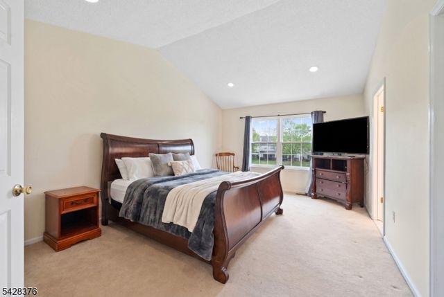 1304 Palley Ct, Bridgewater Twp., NJ 08807