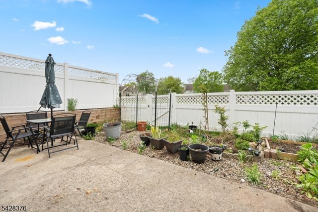 1304 Palley Ct, Bridgewater Twp., NJ 08807