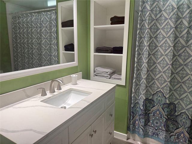 5710 ORANGE BLOSSOM ROAD, Venice, FL 34293