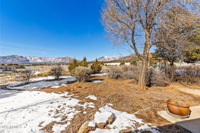 8980 Crystal View Lane, Flagstaff, AZ 86004