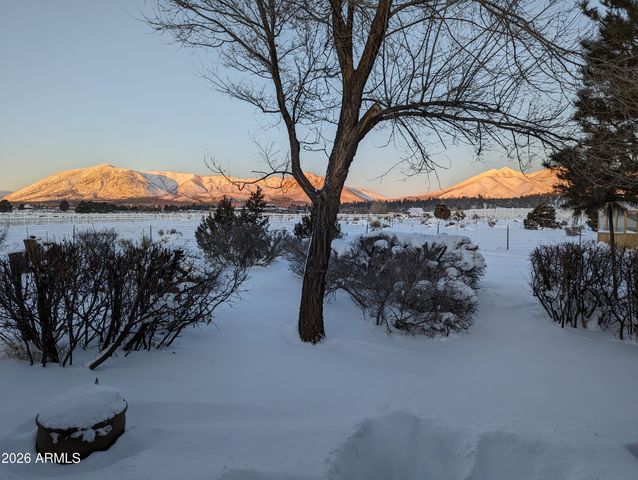 8980 Crystal View Lane, Flagstaff, AZ 86004