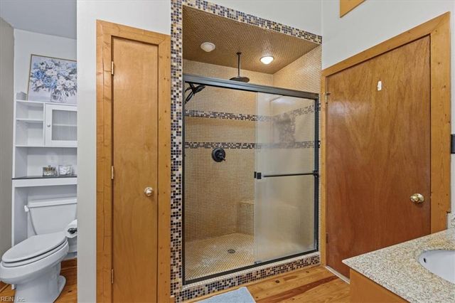 715 Paula DR, Chesapeake, VA 23322