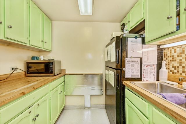 400 E Randolph Street 2NDFLOOR6B, Chicago, IL 60601