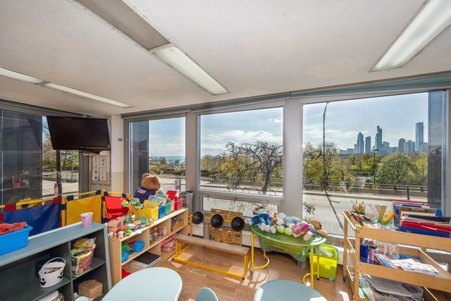 400 E Randolph Street 2NDFLOOR6B, Chicago, IL 60601