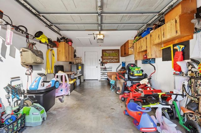 11305 SE 75TH COURT, Belleview, FL 34420