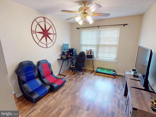 90 LA COSTA DR, Blackwood, NJ 08012