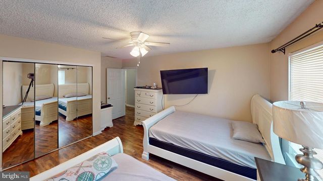 90 LA COSTA DR, Blackwood, NJ 08012