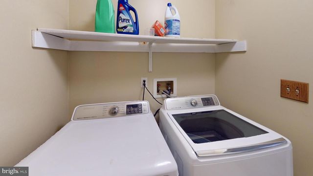 90 LA COSTA DR, Blackwood, NJ 08012