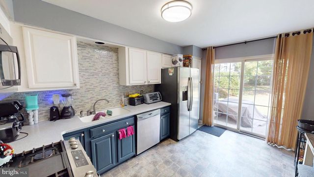 90 LA COSTA DR, Blackwood, NJ 08012