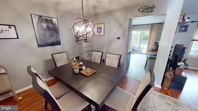 90 LA COSTA DR, Blackwood, NJ 08012