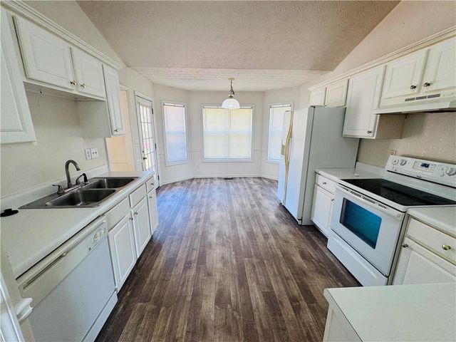 3165 Chandon Lane, Lawrenceville, GA 30044