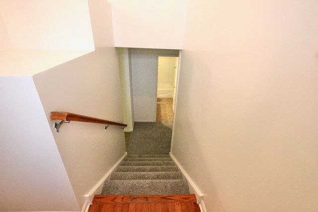 2711 Neubauer Circle, Lindenhurst, IL 60046