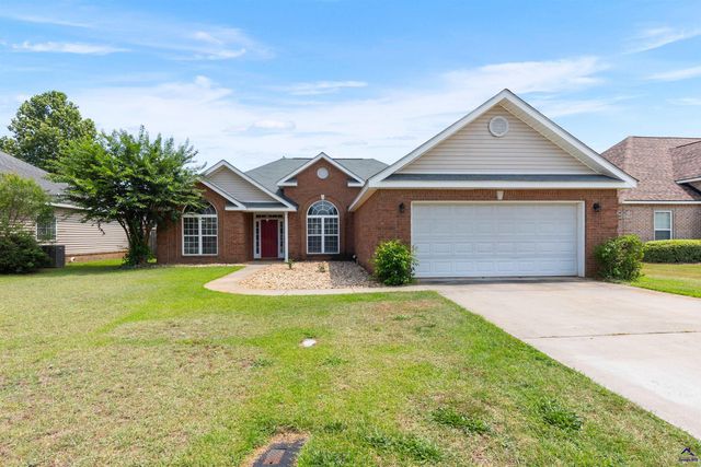125 Emberly Lane, Warner Robins, GA 31088
