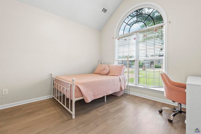 125 Emberly Lane, Warner Robins, GA 31088