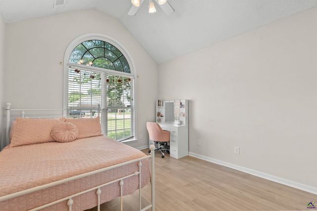 125 Emberly Lane, Warner Robins, GA 31088