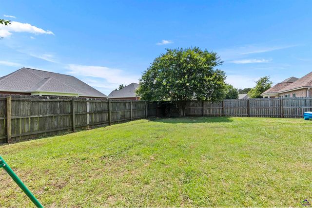 125 Emberly Lane, Warner Robins, GA 31088