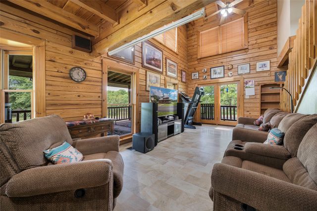 1003 Vz County Road 3211, Wills Point, TX 75169