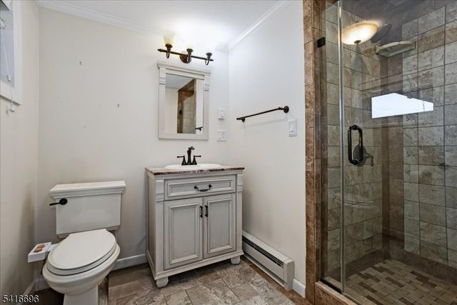 9 Fairway Trl, Sparta Twp., NJ 07871