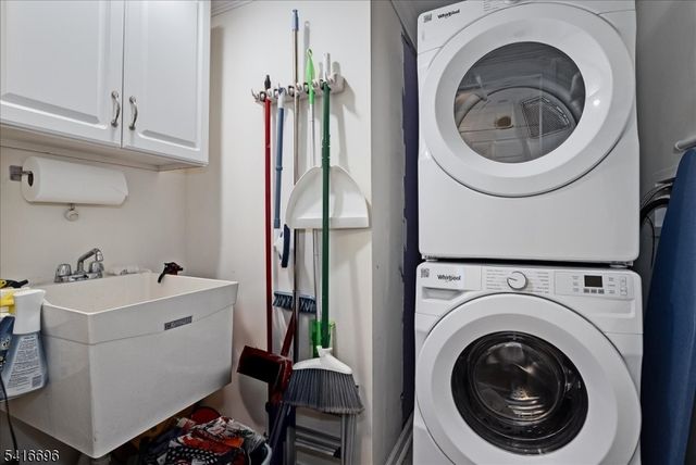 9 Fairway Trl, Sparta Twp., NJ 07871