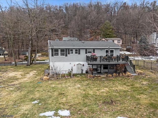 9 Fairway Trl, Sparta Twp., NJ 07871