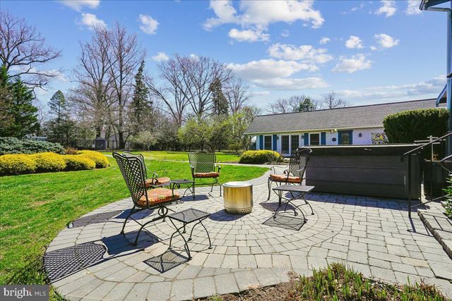 12 WALL ST, Rockville, MD 20850