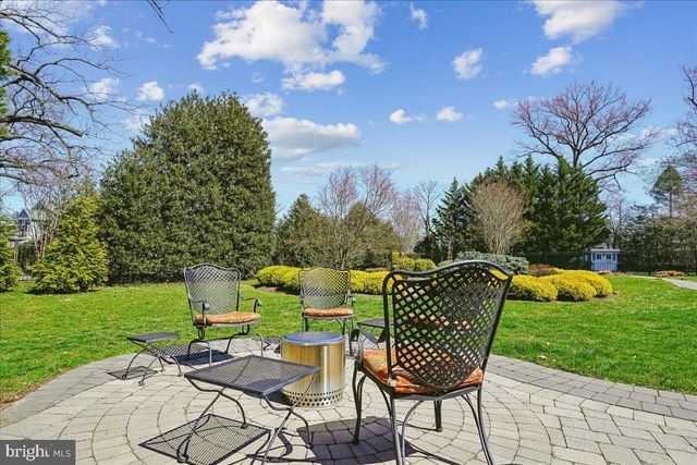 12 WALL ST, Rockville, MD 20850