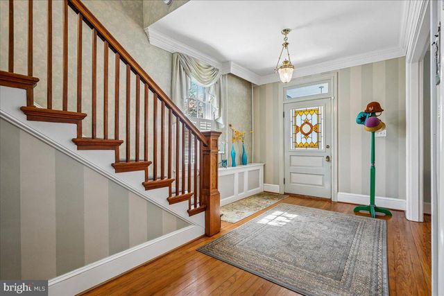 12 WALL ST, Rockville, MD 20850