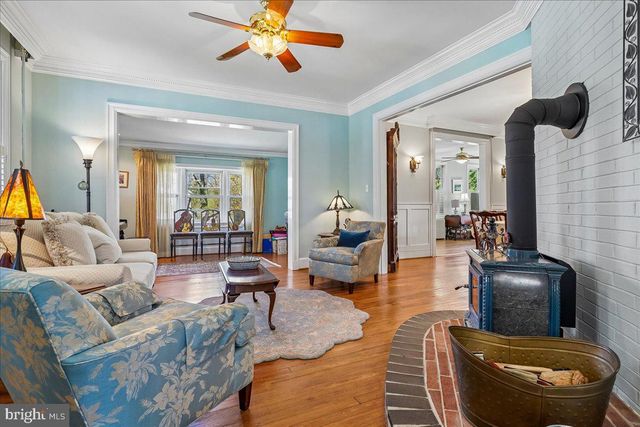 12 WALL ST, Rockville, MD 20850