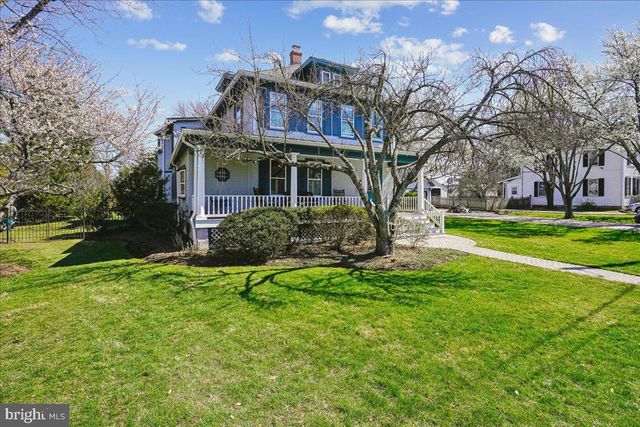 12 WALL ST, Rockville, MD 20850