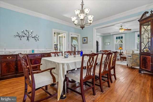 12 WALL ST, Rockville, MD 20850