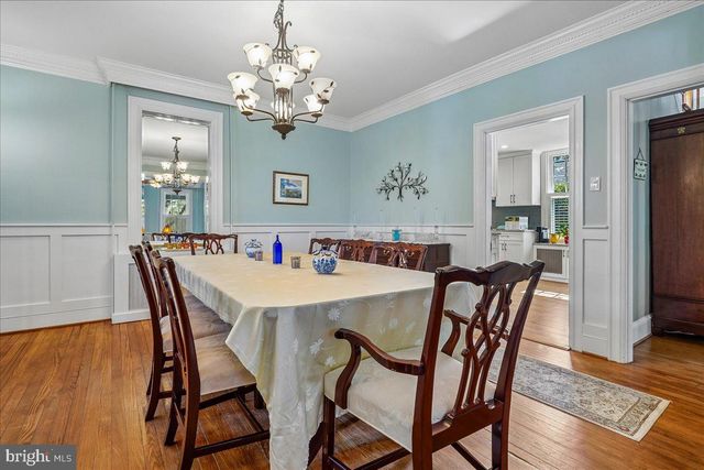 12 WALL ST, Rockville, MD 20850