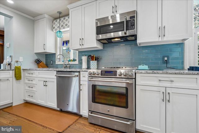 12 WALL ST, Rockville, MD 20850