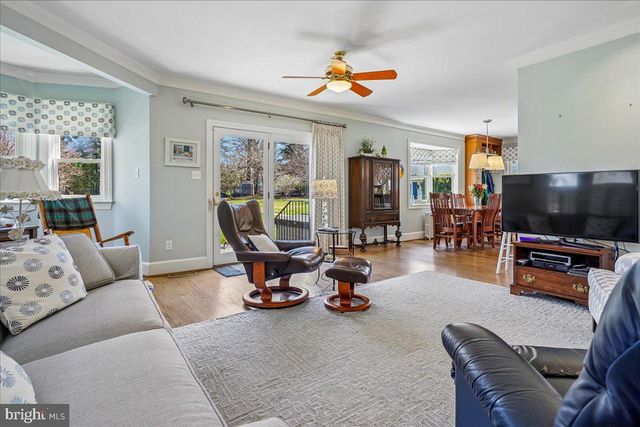 12 WALL ST, Rockville, MD 20850