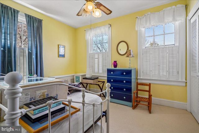 12 WALL ST, Rockville, MD 20850