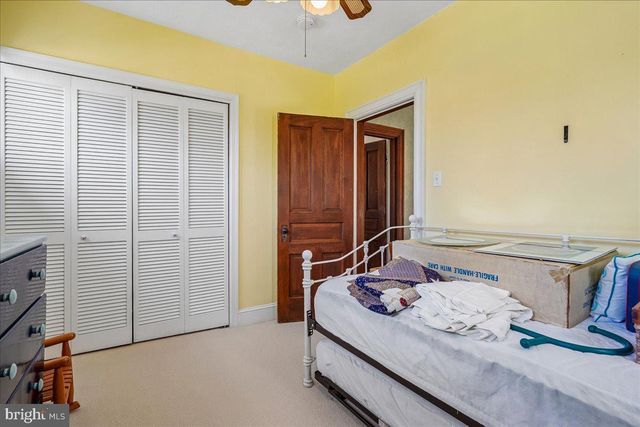 12 WALL ST, Rockville, MD 20850