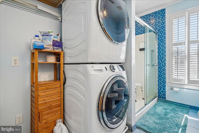 12 WALL ST, Rockville, MD 20850