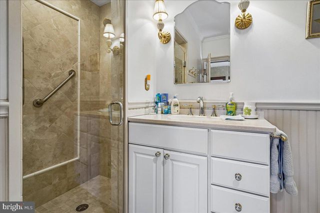 12 WALL ST, Rockville, MD 20850