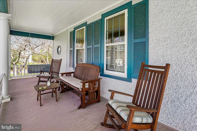 12 WALL ST, Rockville, MD 20850